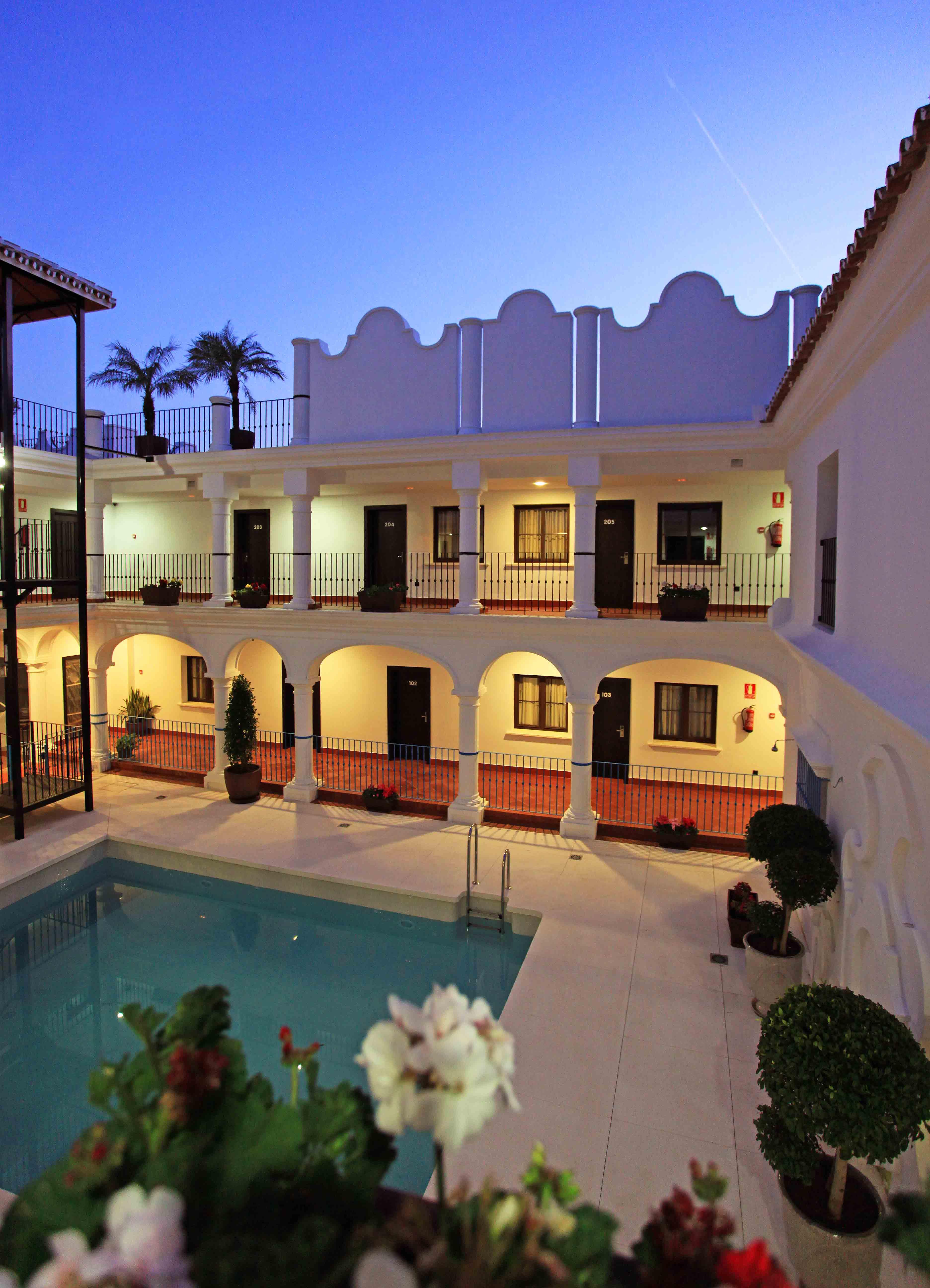 Hotel La Fonda Benalmadena Bagian luar foto