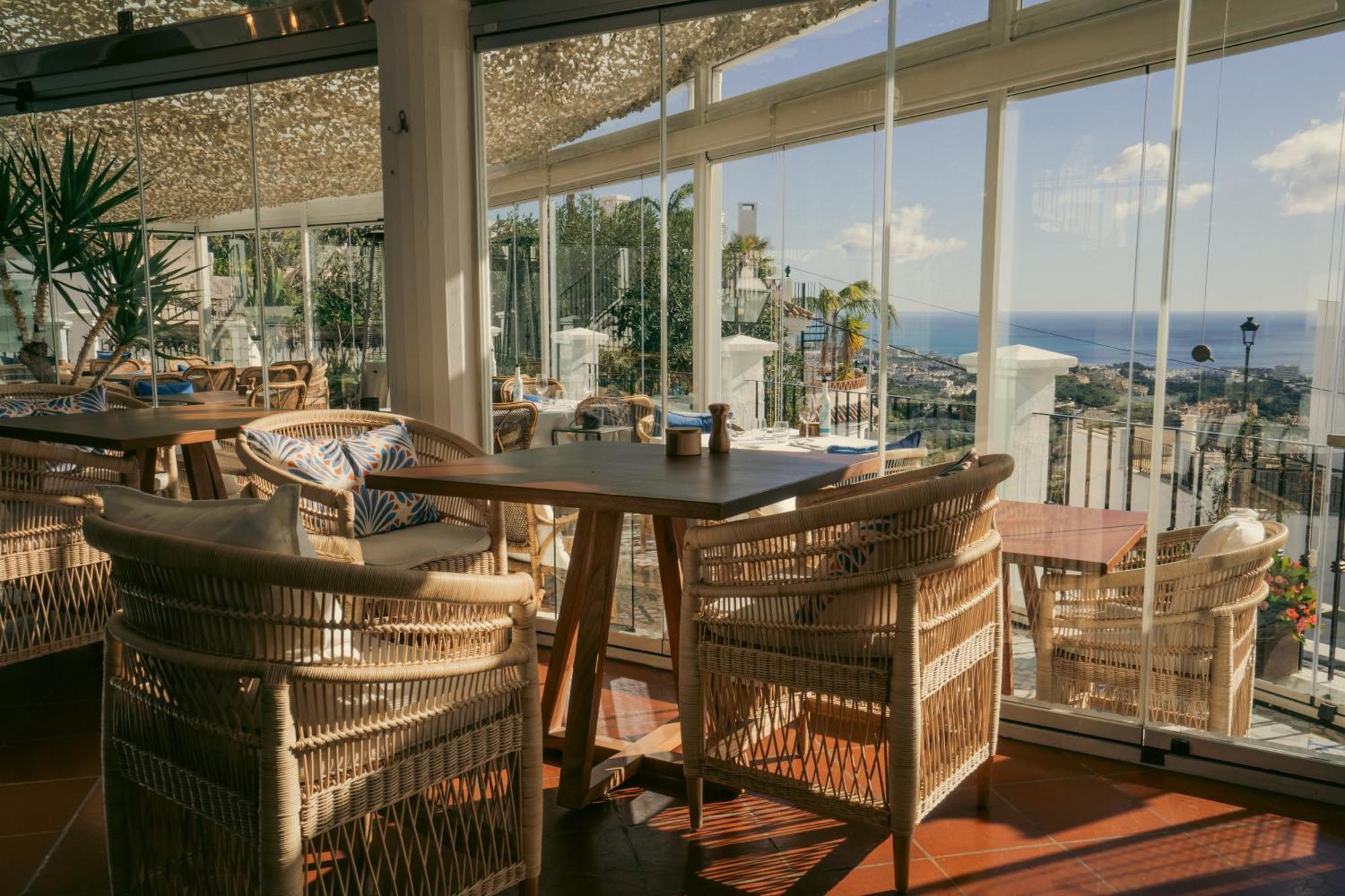 Hotel La Fonda Benalmadena Bagian luar foto