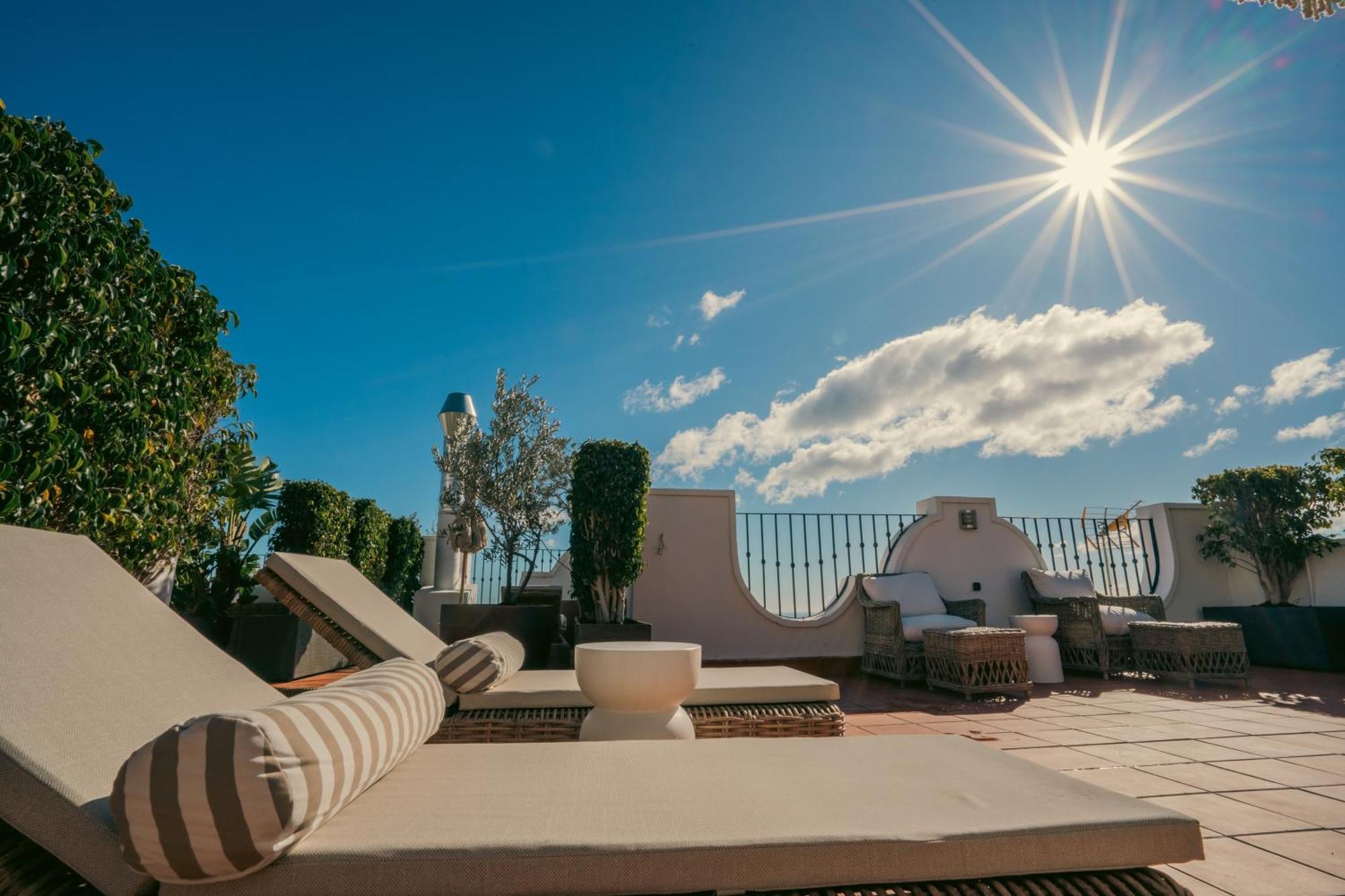 Hotel La Fonda Benalmadena Bagian luar foto